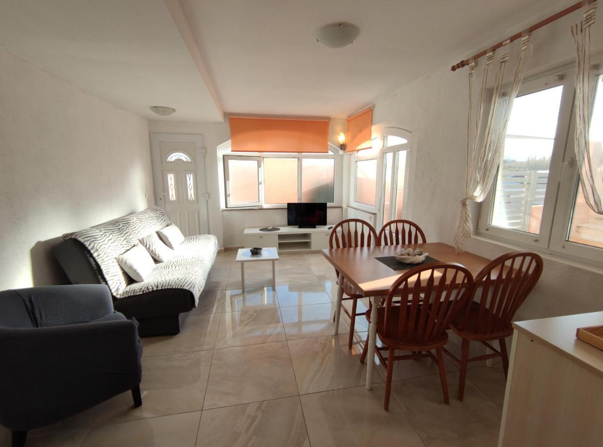 Apartments Beba 프리블라카 객실 사진